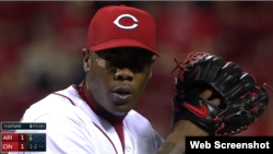 El lanzador cubano Aroldis Chapman hizo el lunes cinco lanzamientos de 103 mph y uno de 104 mph.