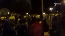VIDEO: Policía comienza a rodear campamento