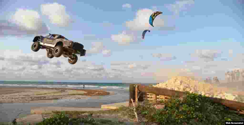BJ Baldwin y su camión estuvieron en Cuba para filmar un comercial de la bebida Monster Energy (actualmente no se vende en la isla), y por cierto establecieron un récord de altura cuando su vehículo se elevó 191 pies ante los ojos atónitos de decenas de cubanos. &nbsp;