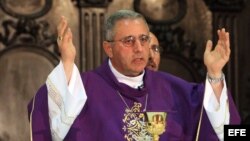 Bruno Musaro, nuncio apostólico en Cuba, durante una misa en La Habana. 