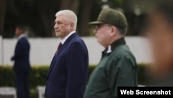 El ministro del Interior ruso Vladimir Kolokoltsev junto a su homólogo cubano Lázaro Alberto Álvarez Casas. (Captura de imagen/ACN)