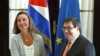 Mogherini se reúne con el canciller cubano Bruno Rodríguez durante su segundo día de visita a la isla.