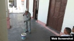 Un empleado de una Cooperativa no agrícola.