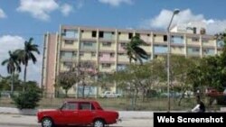 Reporta Cuba. Hospital Lenin, de Holguín. Foto: CubaCu.