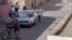 Vigilancia policial frente a la vivienda de Katerine Mojena, portavoz de UNPACU. 