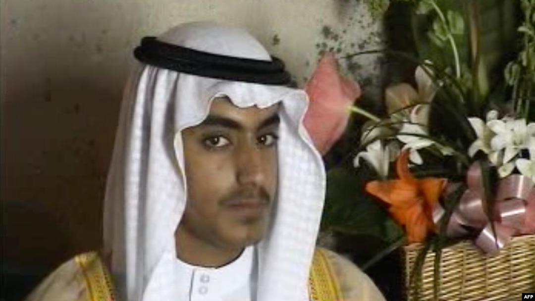Hamza bin Laden, hijo del fallecido líder de Al Qaeda Osama bin Laden. Foto: Dave Clark | AFP.