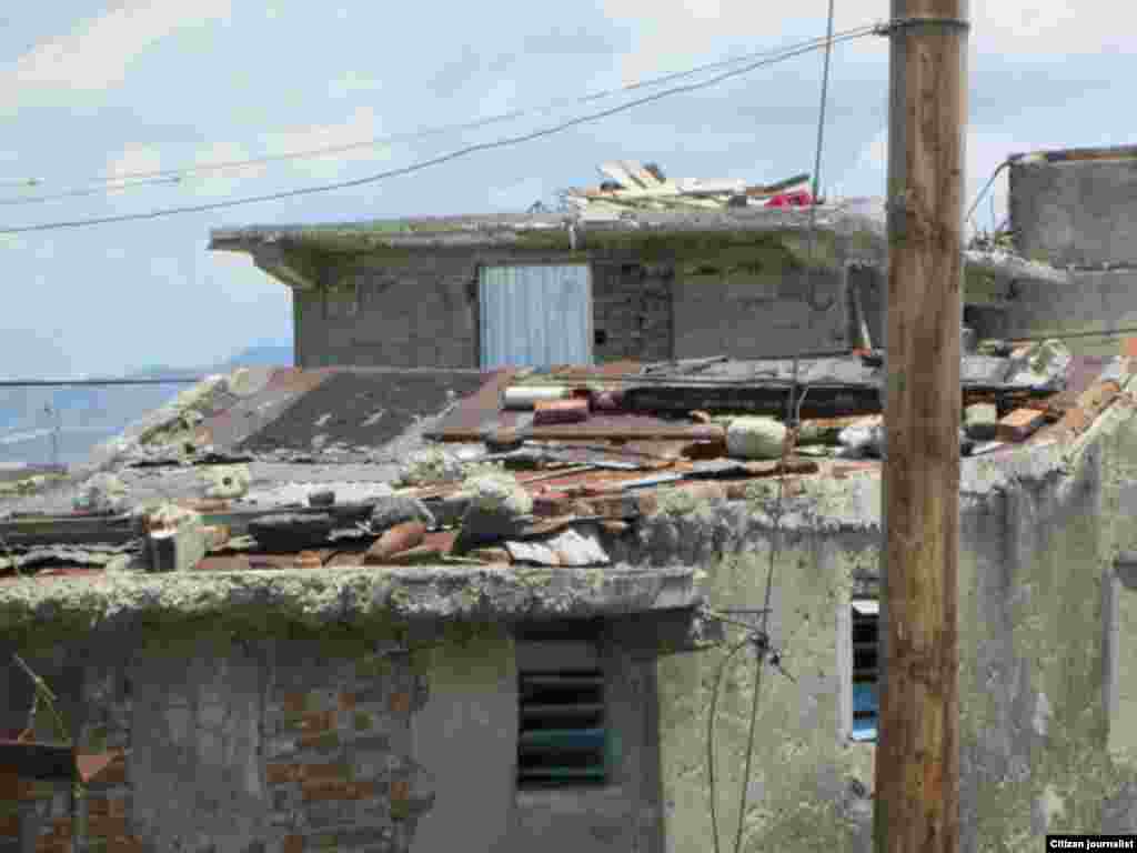 Recorrido por barrios de Santiago de Cuba @libertadorbrea