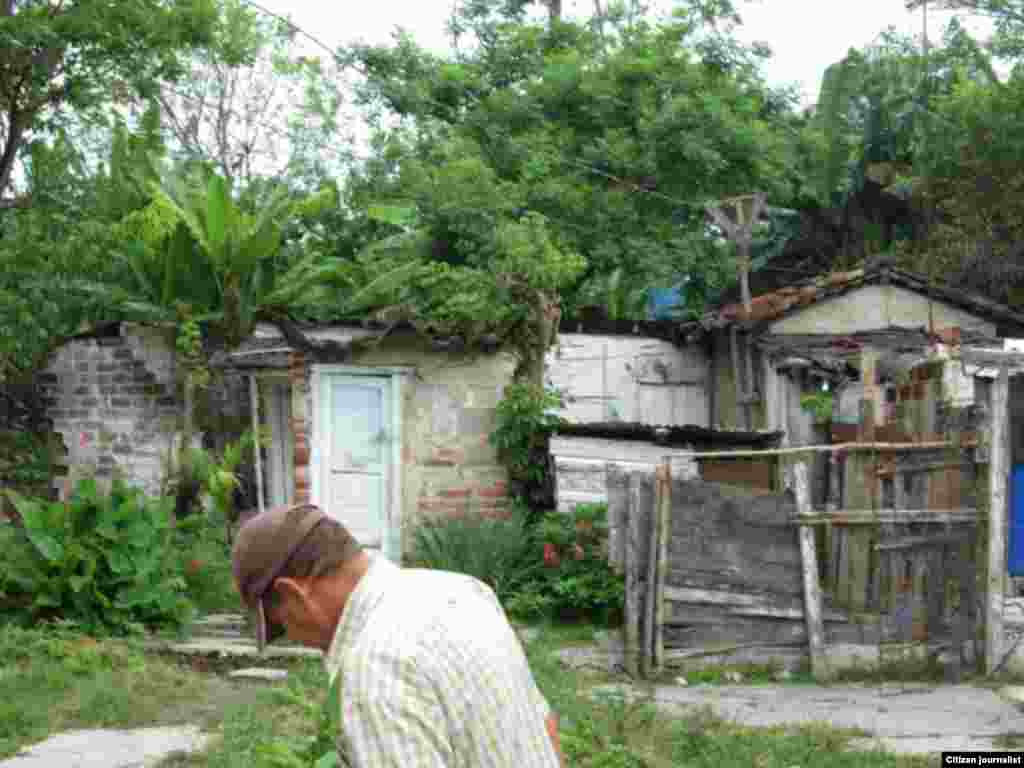 Calle Méndez en la localidad de Vueltas, Villa Clara foto cortesía de Cristianosxcuba para Reporta Cuba.