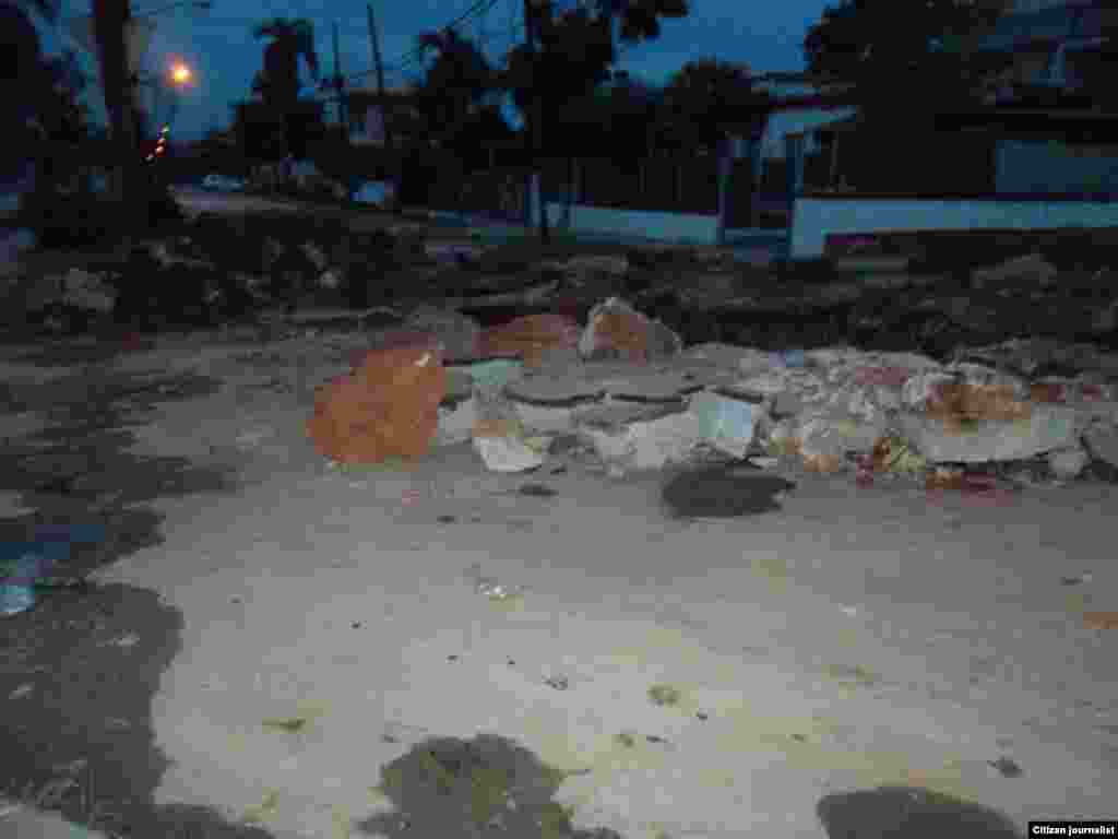 Calle Milagros esquina a Saco, en la barriada de Santos Suárez, del municipio 10 de Octubre en La Habana. 