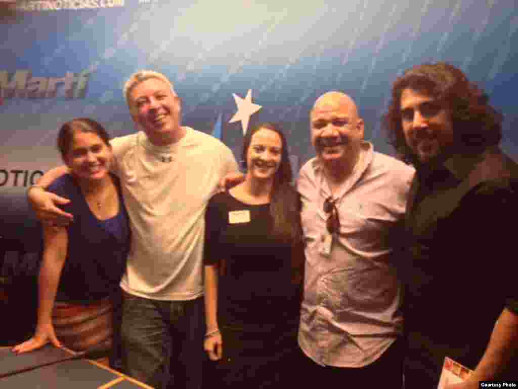 Con Armando de Armas, Dafne Rosas e Iván Galindo