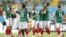 México celebra su victoria sobre Camerún en el Mundial de Brasil 2014.