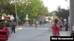 Reporta Cuba. Calle de Caimanera.