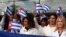 Llegada de médicos cubanos a Honduras / Foto: Orlando SIERRA (AFP)