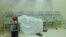 ARCHIVO. Un paciente espera ser atendido en el cuarto de urgencias del Hospital Santo Tomás en Ciudad Panamá.