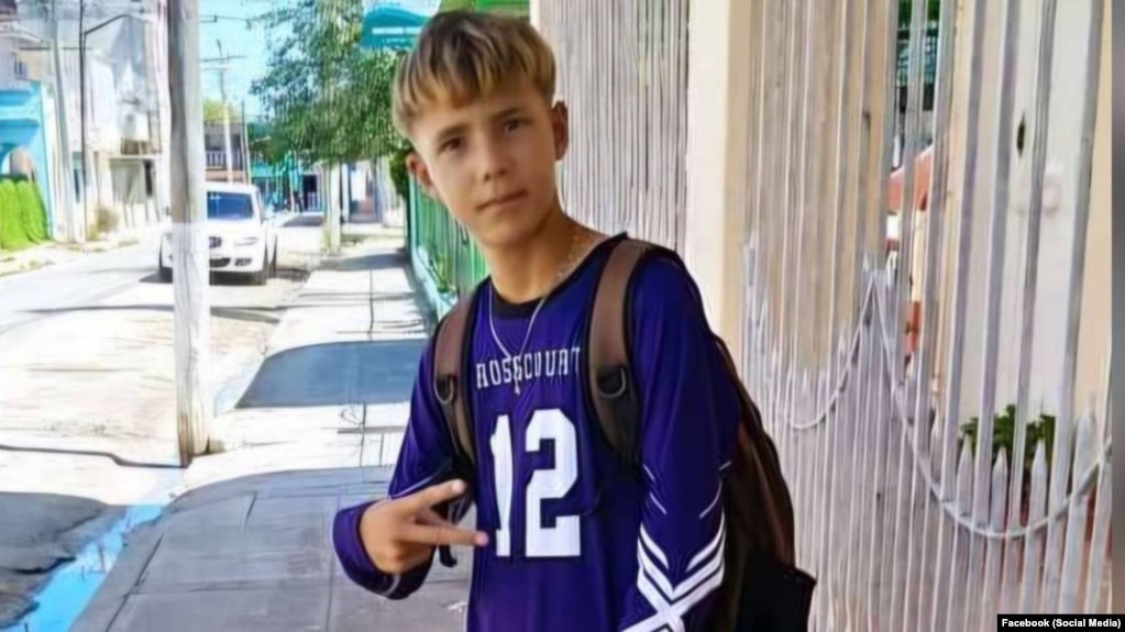  Jonathan David Muir Burgos, de 16 años, detenido tras las protestas en Morón, Ciego de Ávila. 