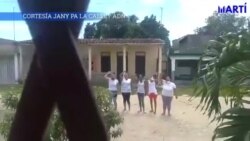 Policía castrista golpea a mujeres que se manifestaban de forma pacifica contra el régimen