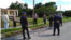 Policías en Vuelta Abajo ante el cierre de cuadras.