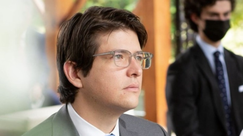 Fallece senador colombiano Miguel Uribe dos meses después de atentado