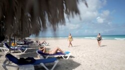 Expertos analizan el desplome del turismo en Cuba