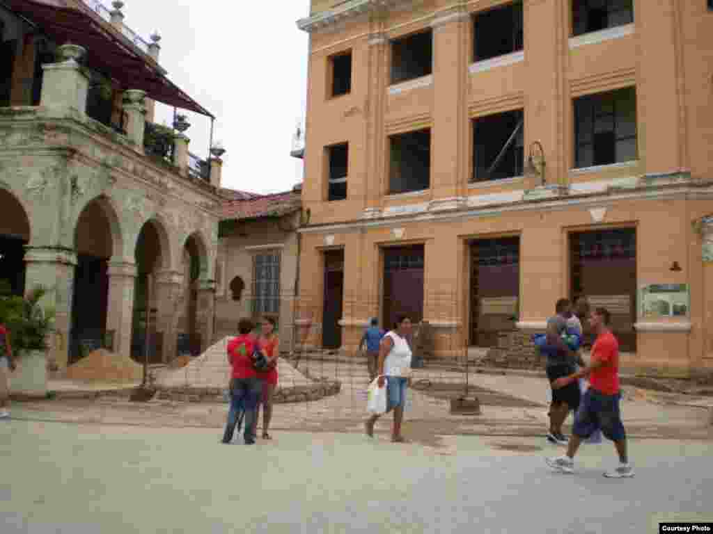 Recorrido por el casco histórico de la ciudad de Camagüey.