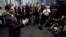 El Secretario de Estado de los Estados Unidos, Marco Rubio, conversa con periodistas durante una reunión de ministros de Asuntos Exteriores de la OTAN en Helsingborg, Suecia, el viernes 22 de mayo de 2026.