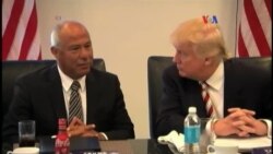 Trump busca estrategias para ganar el voto de la comunidad latina