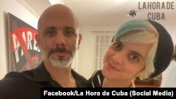 El periodista cubano Henry Constantín y su pareja, la también comunicadora Alejandra García. 