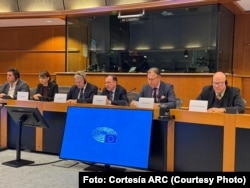 Audiencia en Bruselas con parlamentarios conservadores y reformistas y la Asamblea de la Resistencia Cubana (ARC)