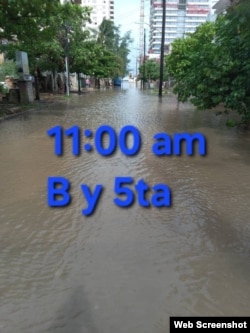 Calle del Vedado, en La Habana, completamente inundada. (Facebook Insmet)