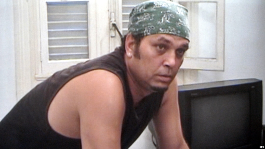 El actor Luis Alberto García en una escena del corto Monte Rouge, del cineasta Eduardo Del Llano.