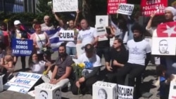 Activistas cubanos se manifiestan frente a la ONU en NY