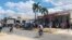 Cola en una TRD de Camagüey. (Foto: Facebook de La Hora de Cuba)