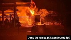 Incendio en el Taller T-22, perteneciente al grupo estatal Azcuba, en Manzanillo
