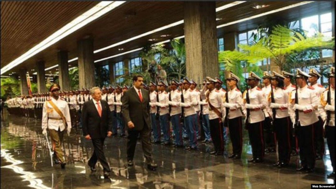 El presidente de Venezuela, Nicolás Maduro Moros, es recibido en el Palacio de la Revolución