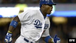 El bateador de los Dodgers Yasiel Puig .