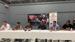 Conferencia de prensa en la que participan Gianni García, Orestes Velázquez e Issac Carbonell