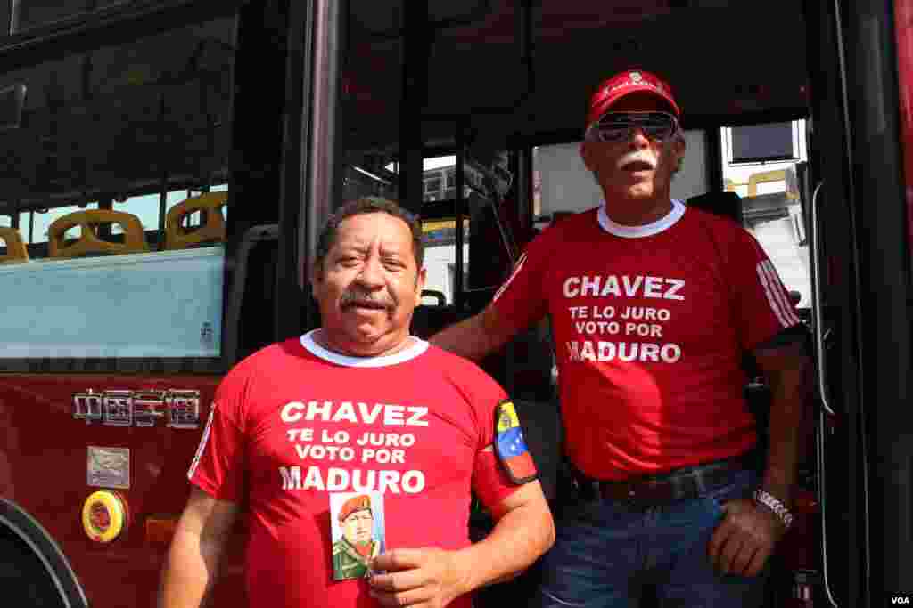 Apoyando a Nicolas Maduro