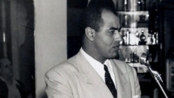 Gastón Baquero, adiós a Cuba