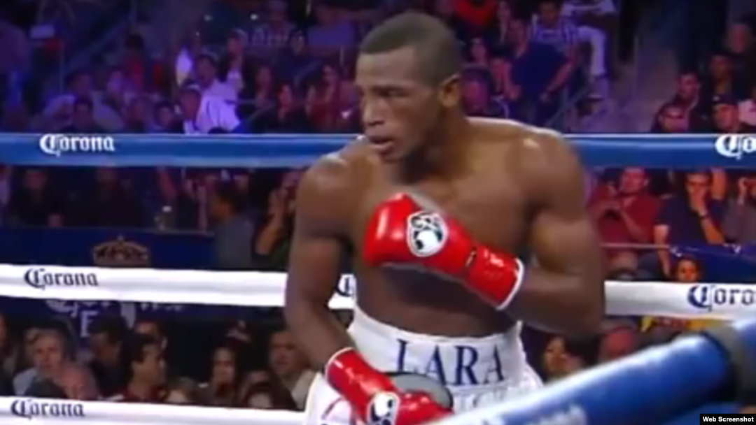 Erislandy Lara, campeón de la Asociación Mundial de Boxeo (AMB).