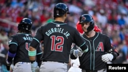 Lourdes Gurriel Jr arrancará la campaña en la lista de lesionados.