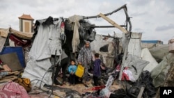 Carpas en la ciudad de Rafah, en la Franja de Gaza, el 28 de mayo de 2024. (AP/Jehad Alshrafi).