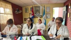 Médicos cubanos en Guatemala.