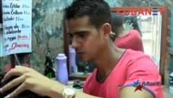 Un barbero explica qué necesitan los jóvenes cubanos para cumplir sus sueños