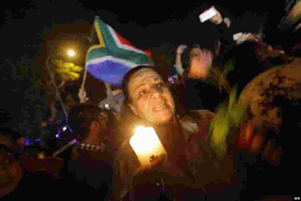 MUERE NELSON MANDELA A LOS 95 AÑOS