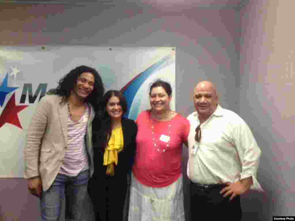 Con Mileydi Fougstedt y Julio César Soler, del sitio web Misceláneas de Cuba