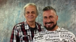 Carlos Marrero, dibujo en tela
