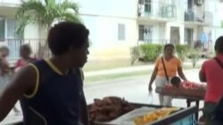 Carretilleros en Caimanera sufren acoso de la policía por vender alimentos