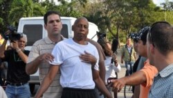 Premio Sajarov 2010 detenido en Santa Clara