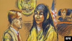 Boceto de la artista Shirley Henderson que ilustra la audiencia contra Sandra Ávila Beltrán (c), realizada hoy, viernes 14 de septiembre de 2012, en un tribunal de Miami (EEUU).