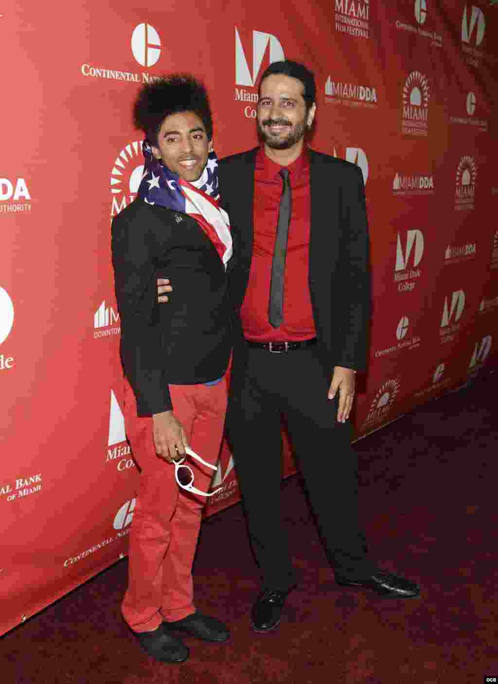 Director de Juan de los Muertos y el actor JazzVila que interpreta el personaje de La China en el filme.&nbsp; Fotograf&iacute;a C Cristian Lazzari